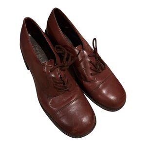 Nicole Women's Brown Leather Flats